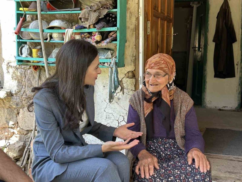 Balıkesir’in Balya ilçesinde, Kaymakam Zeynep Biber Demir’in ziyareti, halkta büyük