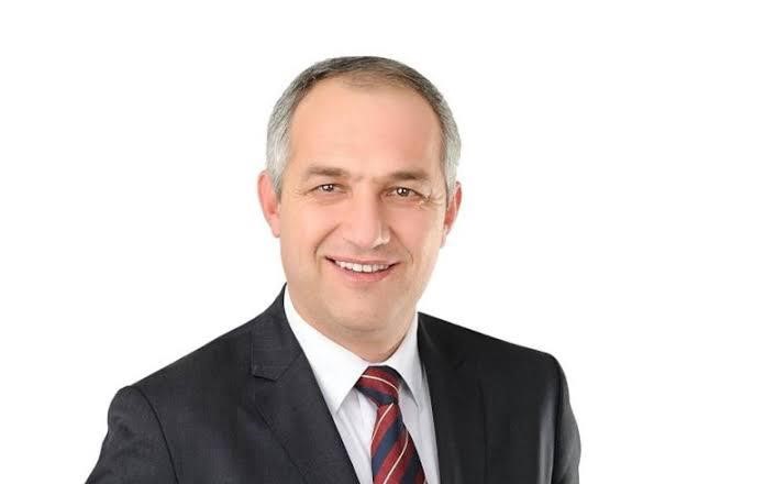 Bandırmaspor’da yaklaşan genel kurul öncesi Murat Karakoyun başkanlığına aday olduğunu