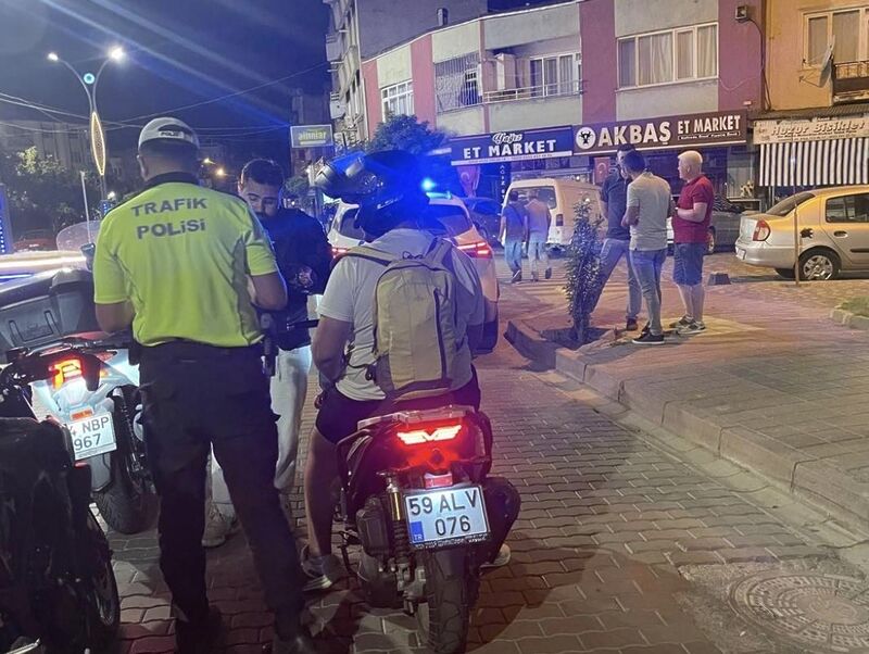 Balıkesir’in Gönen ilçesinde trafik ekipleri tarafından Balya Caddesi ve Plevne