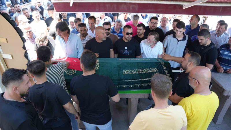 Kalp krizi sonrası hayatını kaybeden yağlı güreş sporcusu Burak Bozkurt,