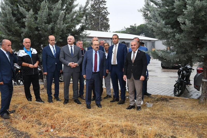 Vali İsmail Ustaoğlu, Altıeylül Kaymakamı Turgay Hakan Bilgin ve İl