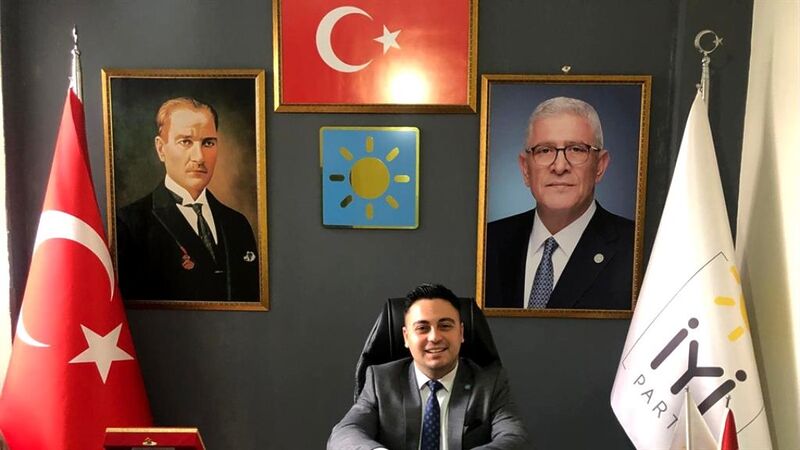 İYİ Parti Karesi İlçe Başkanı Cahit Can Tekin, 10 Ekim