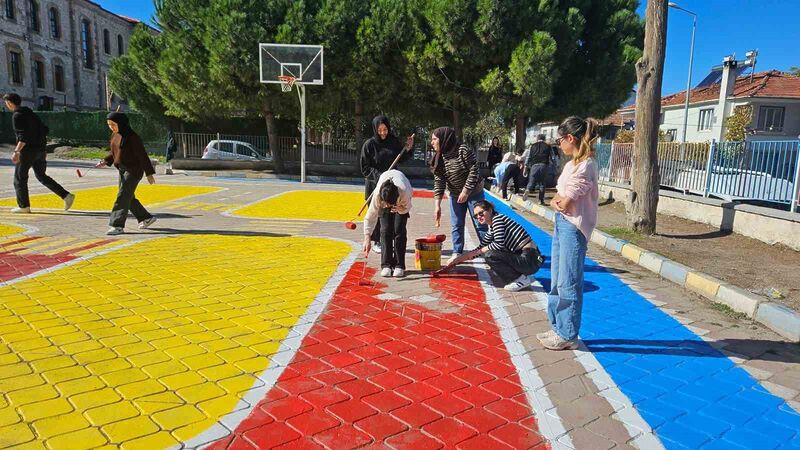 Balıkesir İvrindi Sağlık Hizmetleri Meslek Yüksekokulu tarafından yürütülen “Bir Nefes