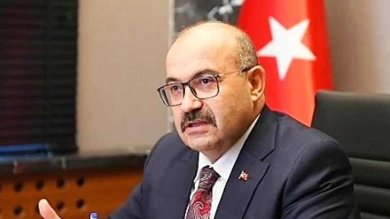 Balıkesir Valisi İsmail Ustaoğlu, 24 Kasım Öğretmenler Günü nedeniyle yayımladığı