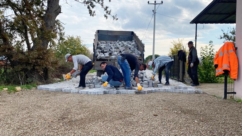 Belediye Başkanı Önder Lapanta başkanlığında yürütülen kapsamlı yenileme programı, İvrindi’nin