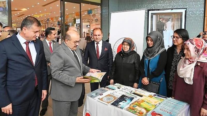 Balıkesir Valiliği tarafından koordine edilen 25 Kasım etkinliklerinde İl Müftülüğü