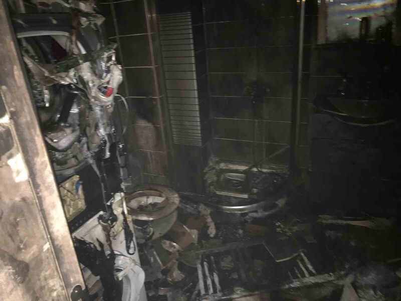 İhsaniye Mahallesi Asmalı Sokak’ta bir apartmanın 3. katında kurutma makinesinden