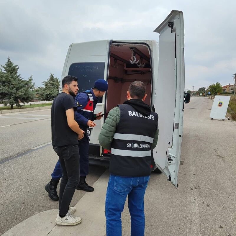 Balıkesir’in Gönen ilçesinde çevre illerde görülen şap hastalığı vakaları nedeniyle