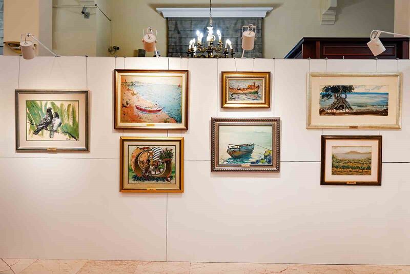 Türkiye İş Bankası Edremit Şubesi’ndeki sergiyi 2 günde 1.000’i aşkın