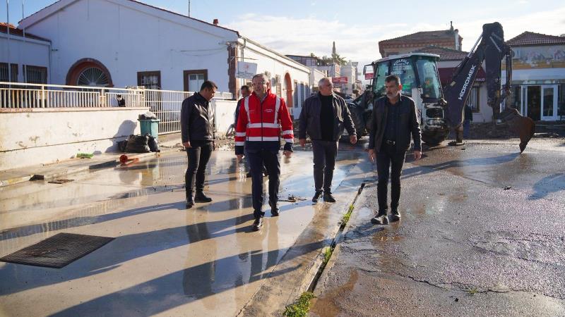 Ayvalık’ta geçtiğimiz hafta Cuma günü öğleden sonra etkili olan sağanak