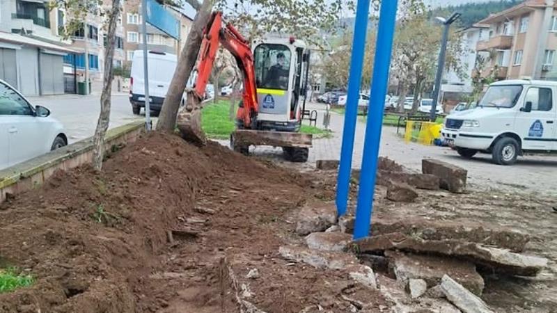 Bigadiç Belediyesi, Şehit Mustafa Ergin Parkında kapsamlı çevre düzenleme çalışması