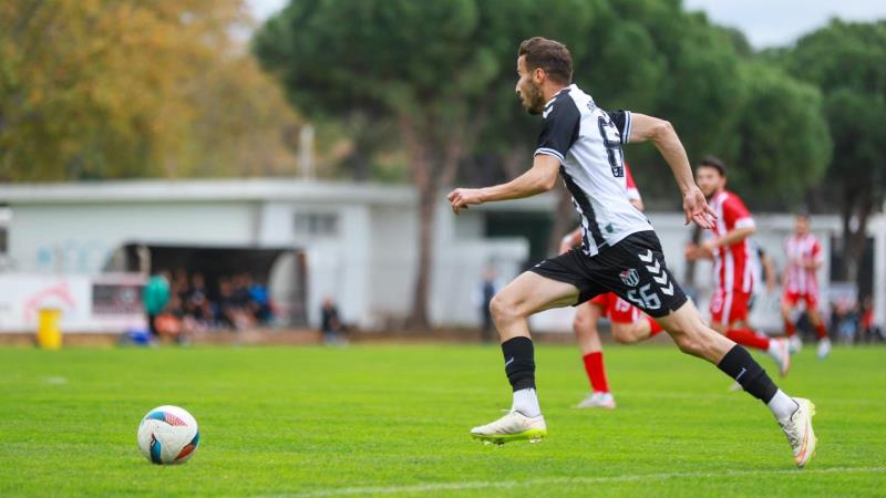 Balıkesir Süper Amatör Lig B Grubu’nda şampiyonluk mücadelesi veren Burhaniye