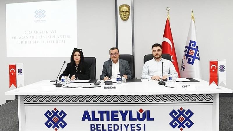 Altıeylül Belediyesi’nin Aralık ayı meclis oturumu Belediye Başkanı Hakan Şehirli