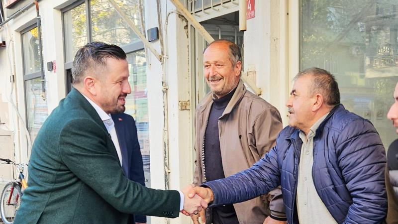 AK Parti Balıkesir İl Başkanı Mehmet Aydemir, Gömeç ilçesinde mahalle