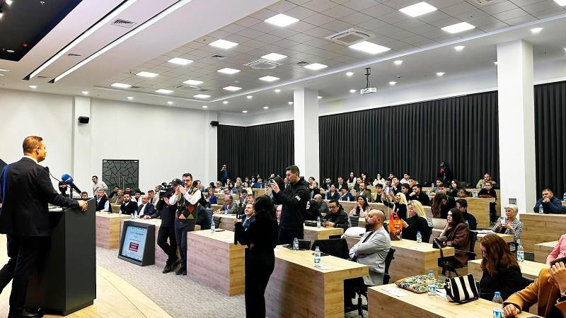 Balıkesir Ticaret Odası’nın ev sahipliğinde düzenlenen “Türkiye’nin Kahramanları Balıkesir Buluşması”,