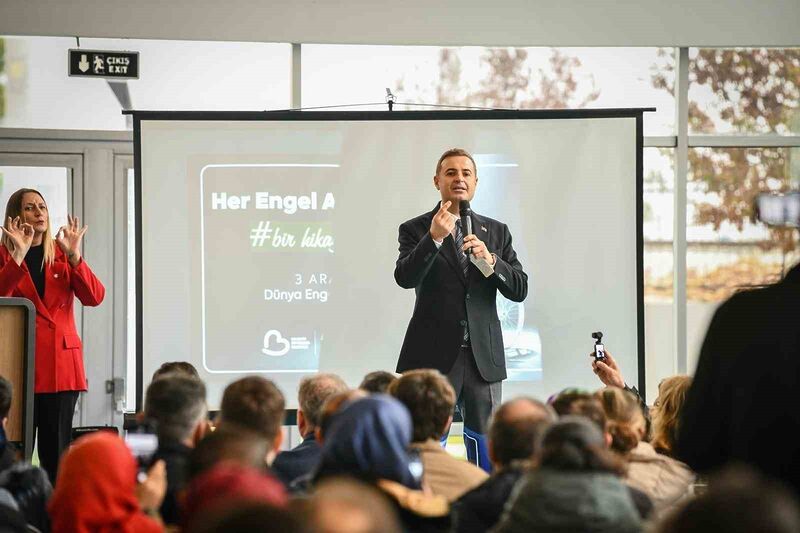 Balıkesir Büyükşehir Belediye Başkanı Ahmet Akın, 3 Aralık Dünya Engelliler