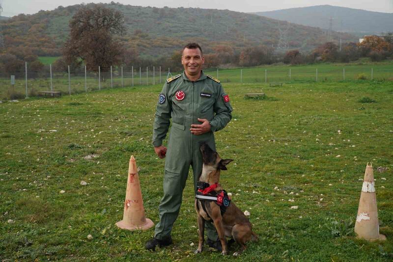 Balıkesir Büyükşehir Belediye Başkanı Ahmet Akın’ın vizyonuyla güçlenen Balıkesir İtfaiyesi’ne