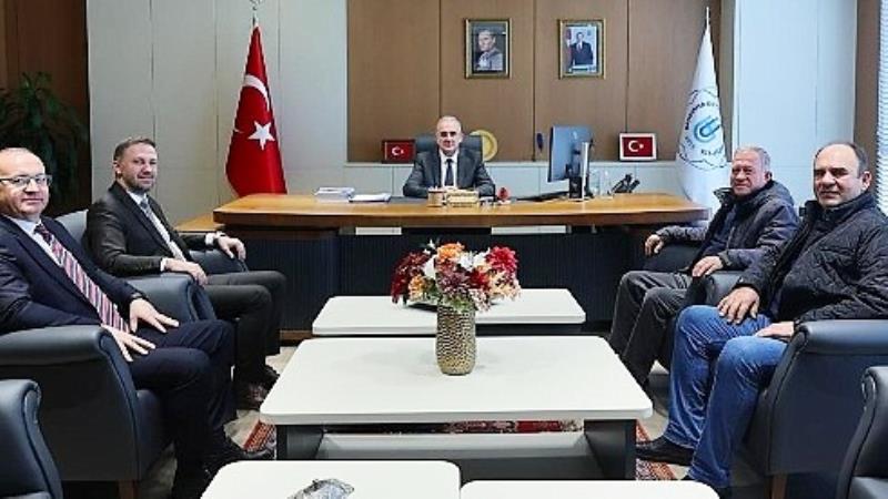 BANÜ Rektörü Prof. Dr. İsmail Boz, makamında AK Parti Susurluk