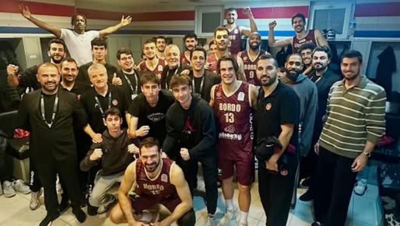 Türkiye Sigorta Türkiye Basketbol Ligi 13. hafta karşılaşmasında Bordo Basketbol