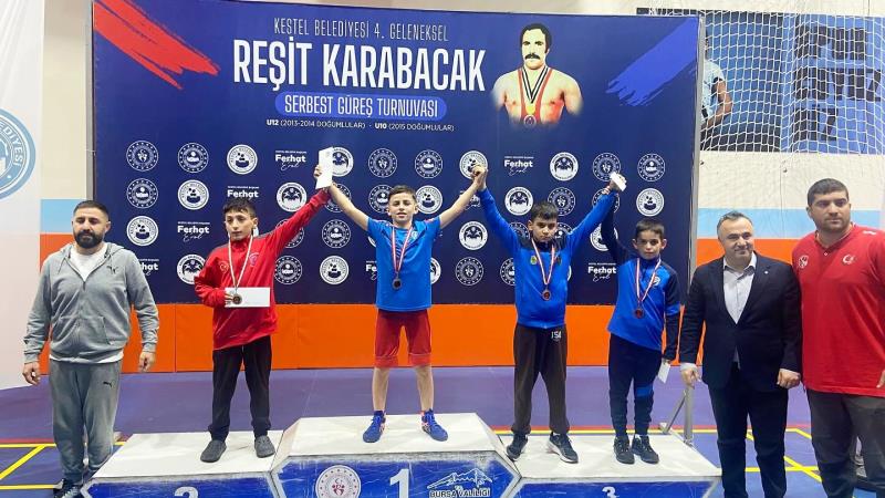 Bursa Kestel Belediyesi 4. Geleneksel Reşit Karabacak Minikler Serbest Güreş