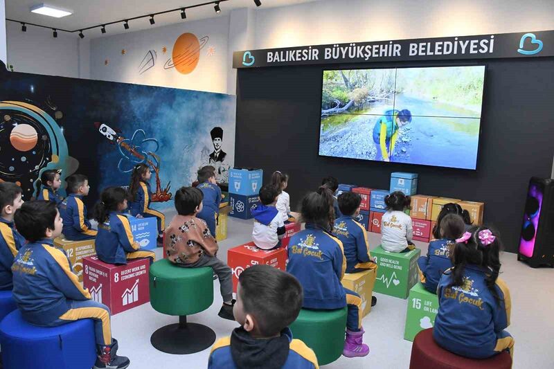 Balıkesir Büyükşehir Belediyesi tarafından çocuklarda çevre bilincini artırmak ve bilimsel