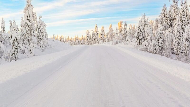 Yaz aylarında sahilleriyle bilinen Edremit, kış mevsiminde Kazdağları’nın sunduğu doğal
