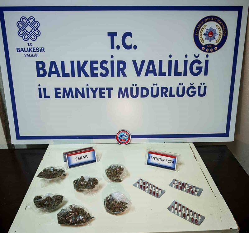 Balıkesir’in Erdek ilçesinde polis ekiplerince düzenlenen uyuşturucu operasyonunda 1 kişi