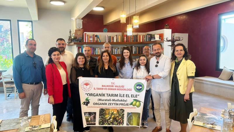 Ayvalık’ın Mutluköy ve Murateli mahallelerinde Organik Zeytin Köyü Projesi kapsamında