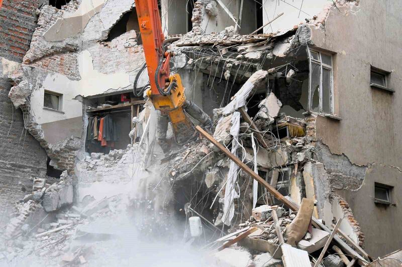 Balıkesir’in Sındırgı ilçesinde 27 Ekim’de meydana gelen 6,1 büyüklüğündeki depremin