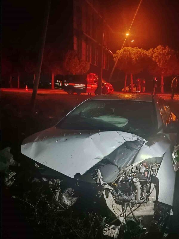 Balıkesir’in Susurluk ilçesi Göbel Mahallesi girişinde meydana gelen tek taraflı