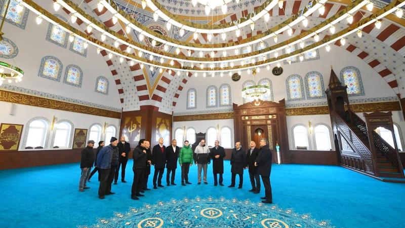 Balıkesir’de hayırsever Fahrettin Kemal Özörencik tarafından yaptırılan Mehmet Zahit Kotku