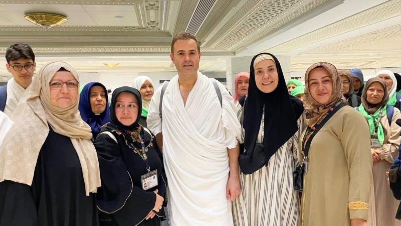 Balıkesir Büyükşehir Belediye Başkanı Ahmet Akın ve eşi Arbil Akın’ın