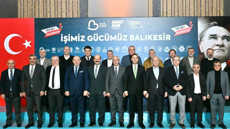 Balıkesir Büyükşehir Belediye Başkanı Ahmet Akın, Büyükşehir Belediyesi ev sahipliğinde