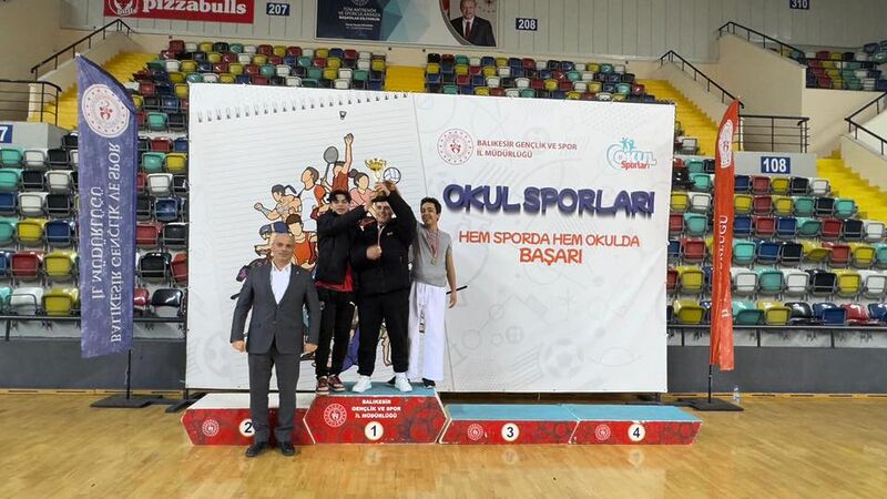 Okul Sporları Karate Gençler Balıkesir İl Birinciliği Müsabakaları, kıran kırana
