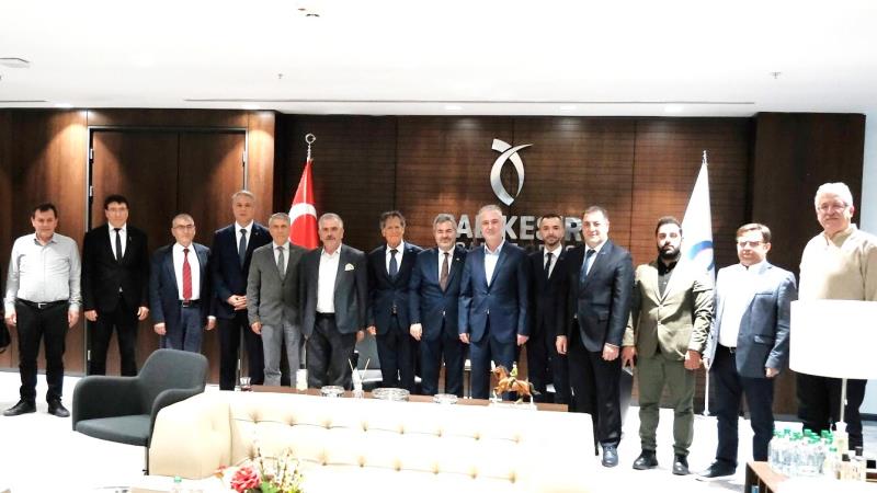 Anahtar Parti Genel Başkan Yardımcısı Prof. Dr. Recep Kök, Anahtar