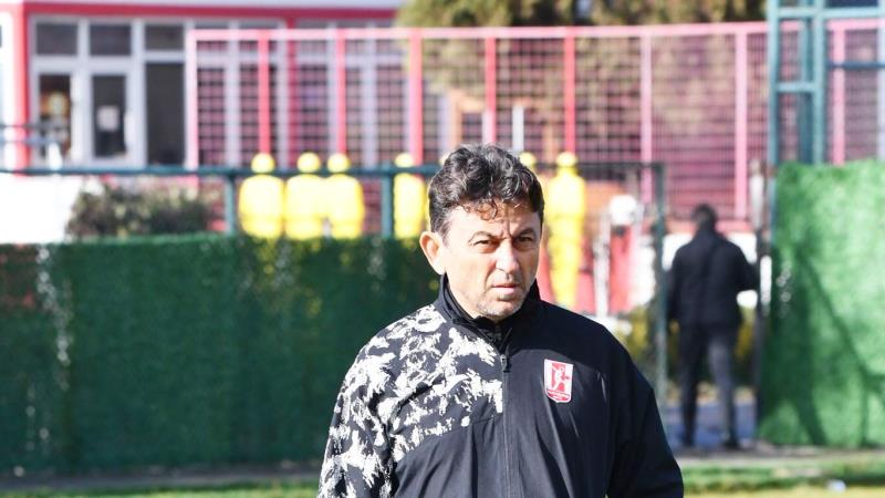 Nev Sağlık Grubu Balıkesirspor’un Teknik Direktörü Zafer Uysal, Söke 1977