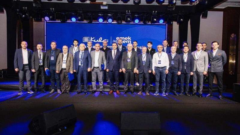 Emek Yem, 2025 yılı boyunca sahada sergilenen yüksek motivasyon, istikrarlı