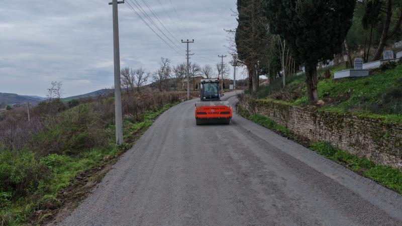 Balıkesir Büyükşehir Belediye Başkanı Ahmet Akın’ın vizyonuyla yenilenen yollar vatandaşlara