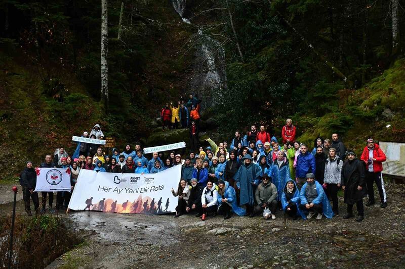 Balıkesir Büyükşehir Belediyesinin ev sahipliğinde Gençlik ve Spor Hizmetleri Daire