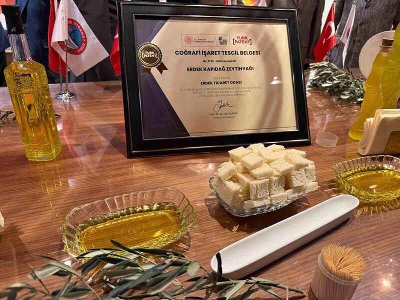 Balıkesir’in Erdek ilçesinde, Erdek Kapıdağ Zeytinyağı’nın coğrafi işaretiyle ilgili bilgilendirme