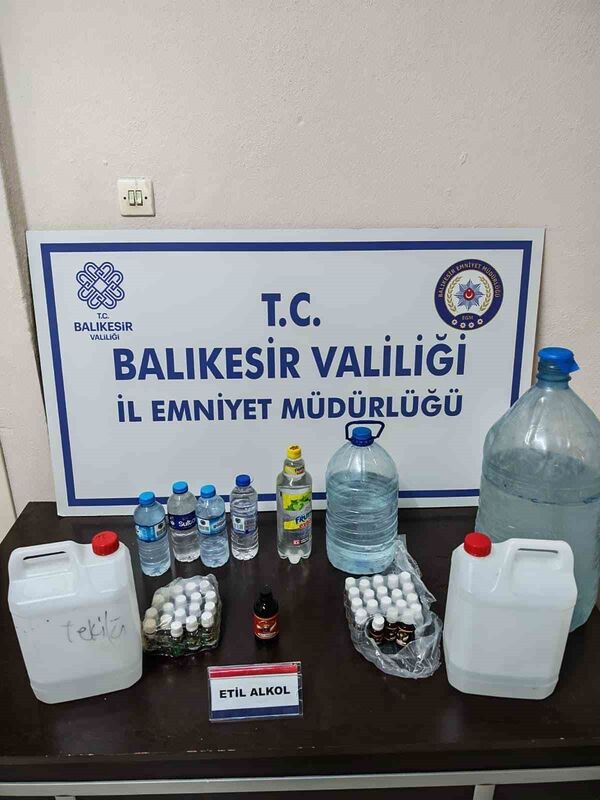 Erdek İlçe Emniyet Müdürlüğü ekipleri tarafından yapılan kaçakçılık operasyonunda 23