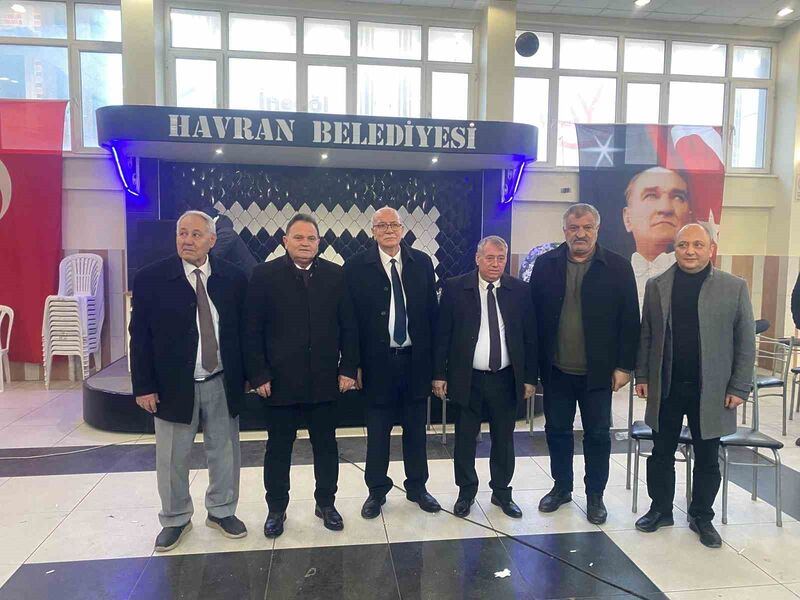 Havran Sebzeciler ve Meyveciler Esnaf Odası’nın gerçekleştirilen olağan genel kurulunda,