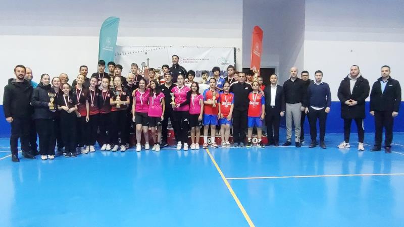 Balıkesir Gençlik ve Spor İl Müdürlüğü tarafından düzenlenen Okul Sporları