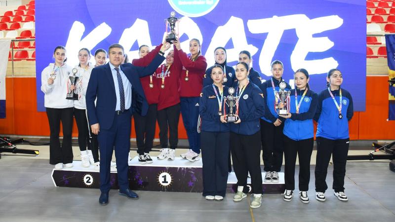 Balıkesir Üniversitesi (BAÜN), sporun her dalında olduğu gibi karatede de