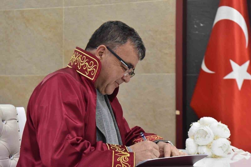 Altıeylül Belediyesi, sosyal belediyecilik anlayışı doğrultusunda gençlere yönelik yeni bir