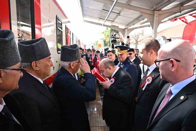 Ulu Önder Gazi Mustafa Kemal Atatürk’ün Balıkesir’e gelişinin 103’üncü yıl