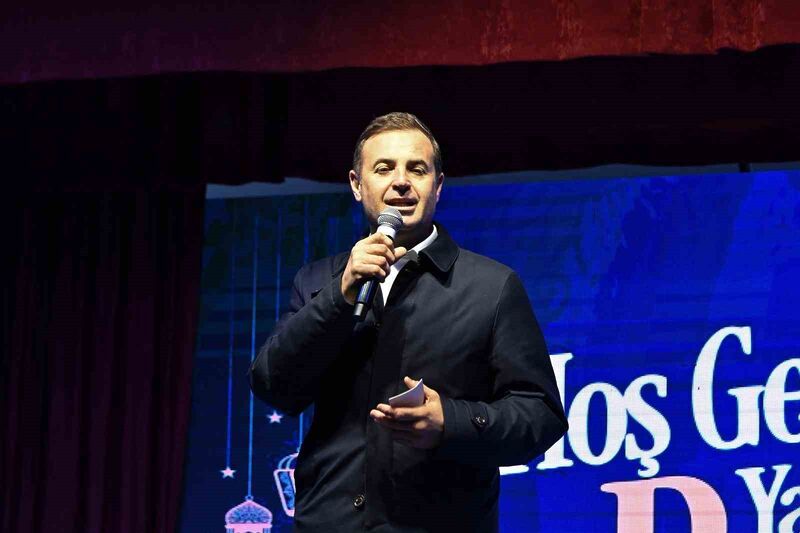 Balıkesir Büyükşehir Belediye Başkanı Ahmet Akın, Ramazan’ın bereketini hemşehrileriyle paylaşmaya