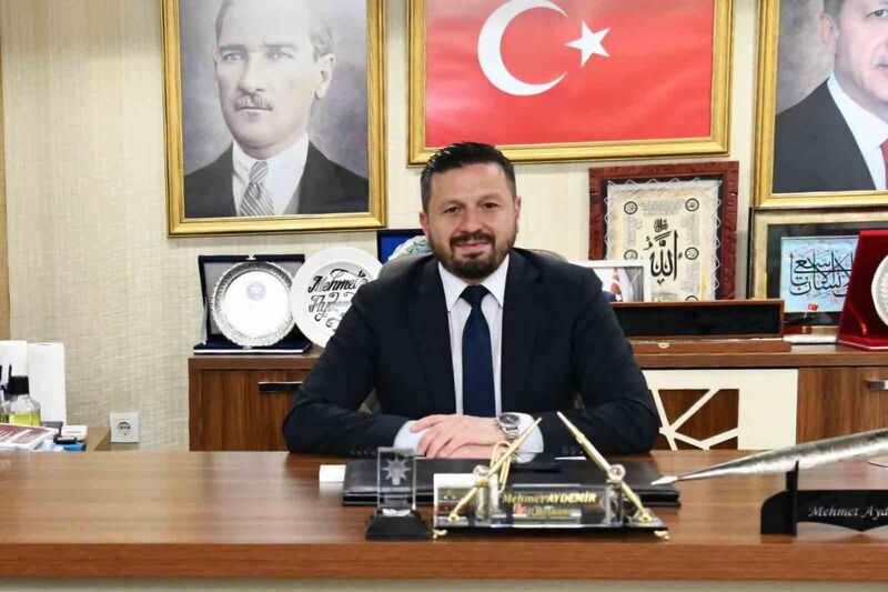 AK Parti Balıkesir İl Başkanı Mehmet Aydemir, Balıkesir’e 11 uzman