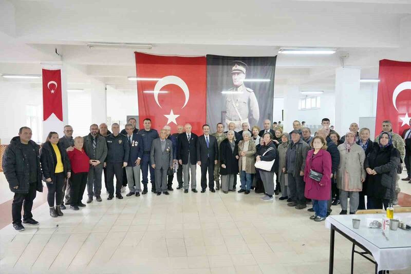 Burhaniye ilçesinde, Kaymakam Cumali Atilla Şehit Aileleri ve Gaziler onuruna