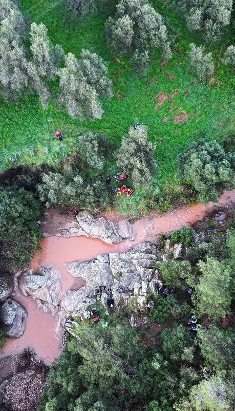 Balıkesir’in Gömeç ilçesinde kayıp olarak aranan 74 yaşındaki Alzheimer hastası